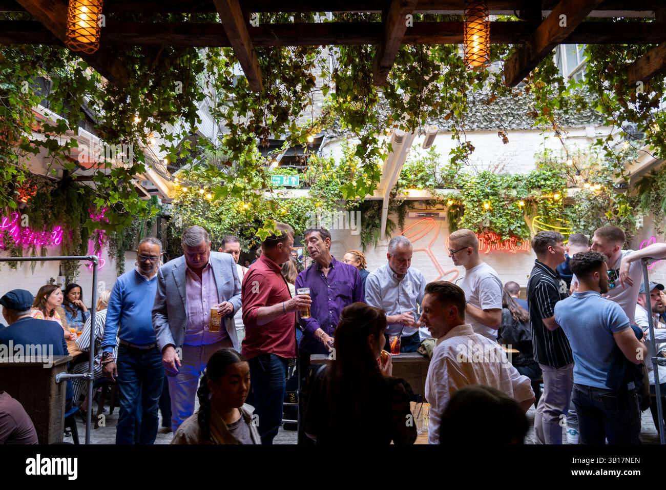 Die Yard Bar in London Soho, Großbritannien Stockfoto