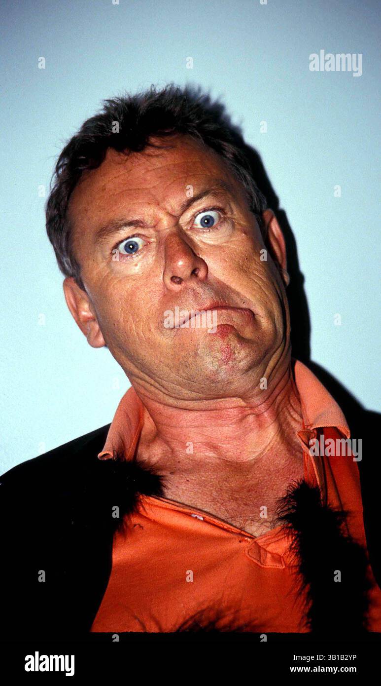 Februar 2005 - New York, New York, USA - L2218 SD1031.BOBBY (BORIS) PICKETT FÜHRT DIE auf. "MONSTER MASH" LIVE IM MOJO-RADIO. / 1991 (Bild: © Mitchell Levy/Globe Photos/ZUMAPRESS.com) Stockfoto