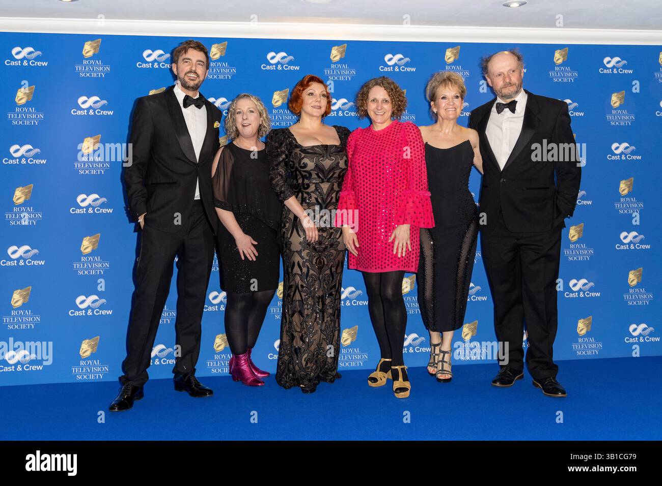 Prominente nehmen an den Royal Television Society Programme Awards 2025 im Grosvenor House Hotel Teil, darunter Andrew Chaplin, Gill Isles, Sophie Willan, Nerys Evans, Lorraine Ashbourne, Nicholas Asbury Wo: London, Vereinigtes Königreich Wann: 25. März 2025 Credit: Phil Lewis/WENN Stockfoto