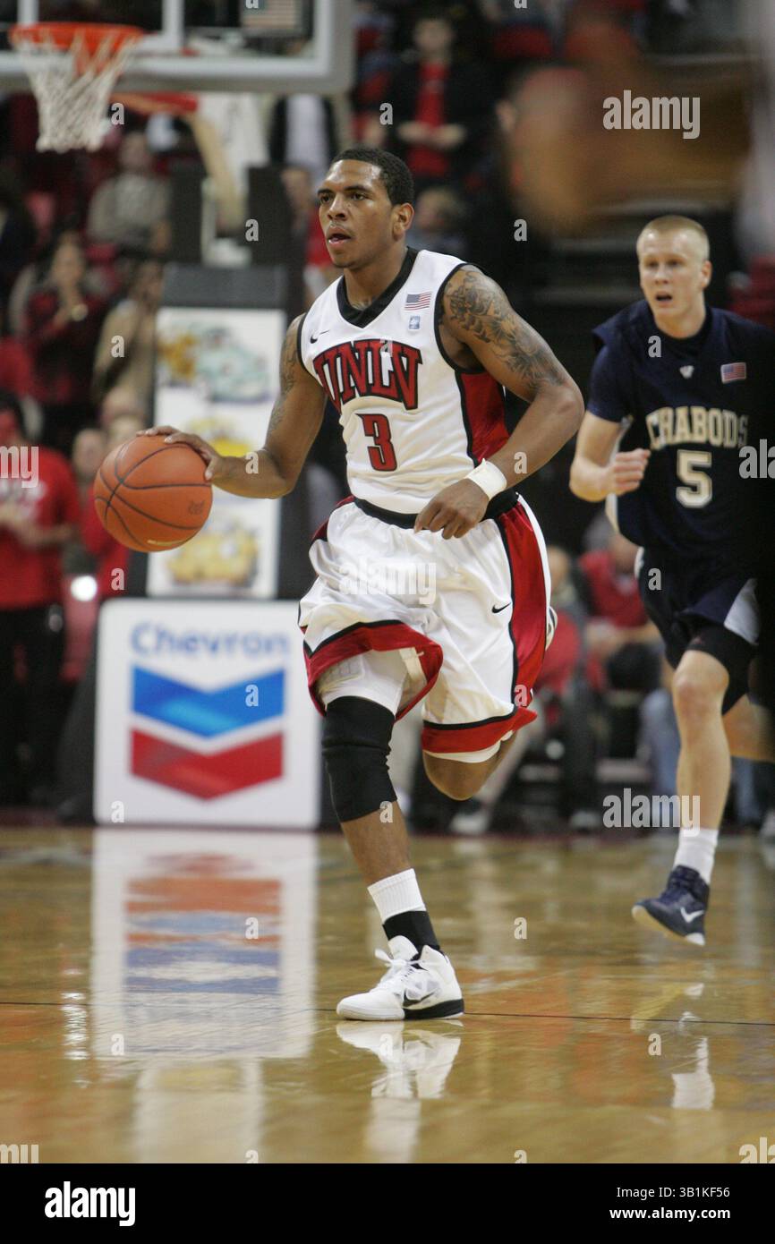9. November 2010: Anthony Marshall (3) der UNLV während eines NCAA-Basketballspiels zwischen den Wasburn Ichabods und den UNLV Runnin' Rebels im Thomas and Mack Center in Las Vegas, NV. UNLV gewann 88–53. (Bild: © Josh Holmberg/Cal Sport Media/ZUMApress.com) Stockfoto