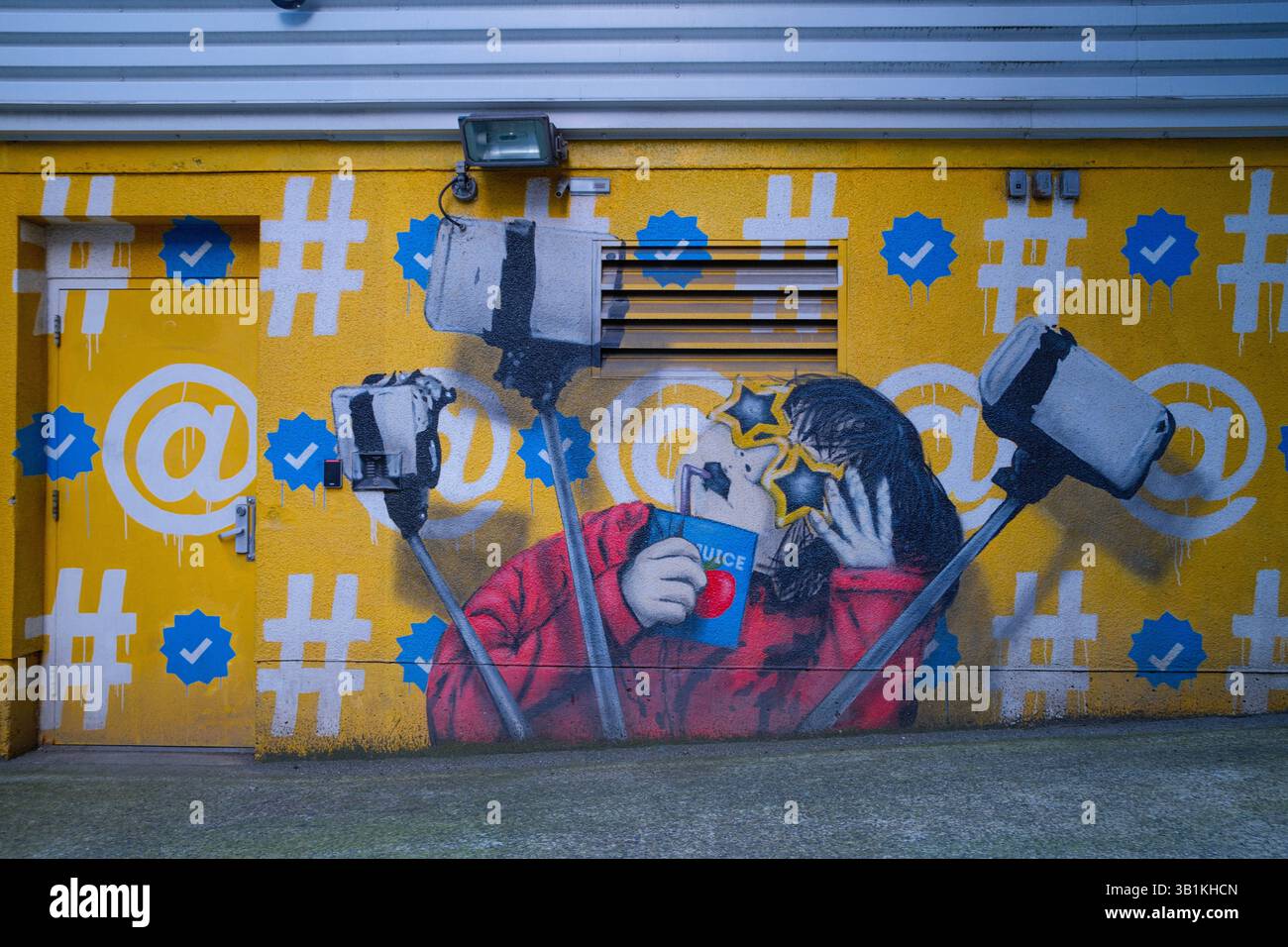 Ein farbenfrohes Wandgemälde in Mount Pleasant, Vancouver, BC. Stockfoto