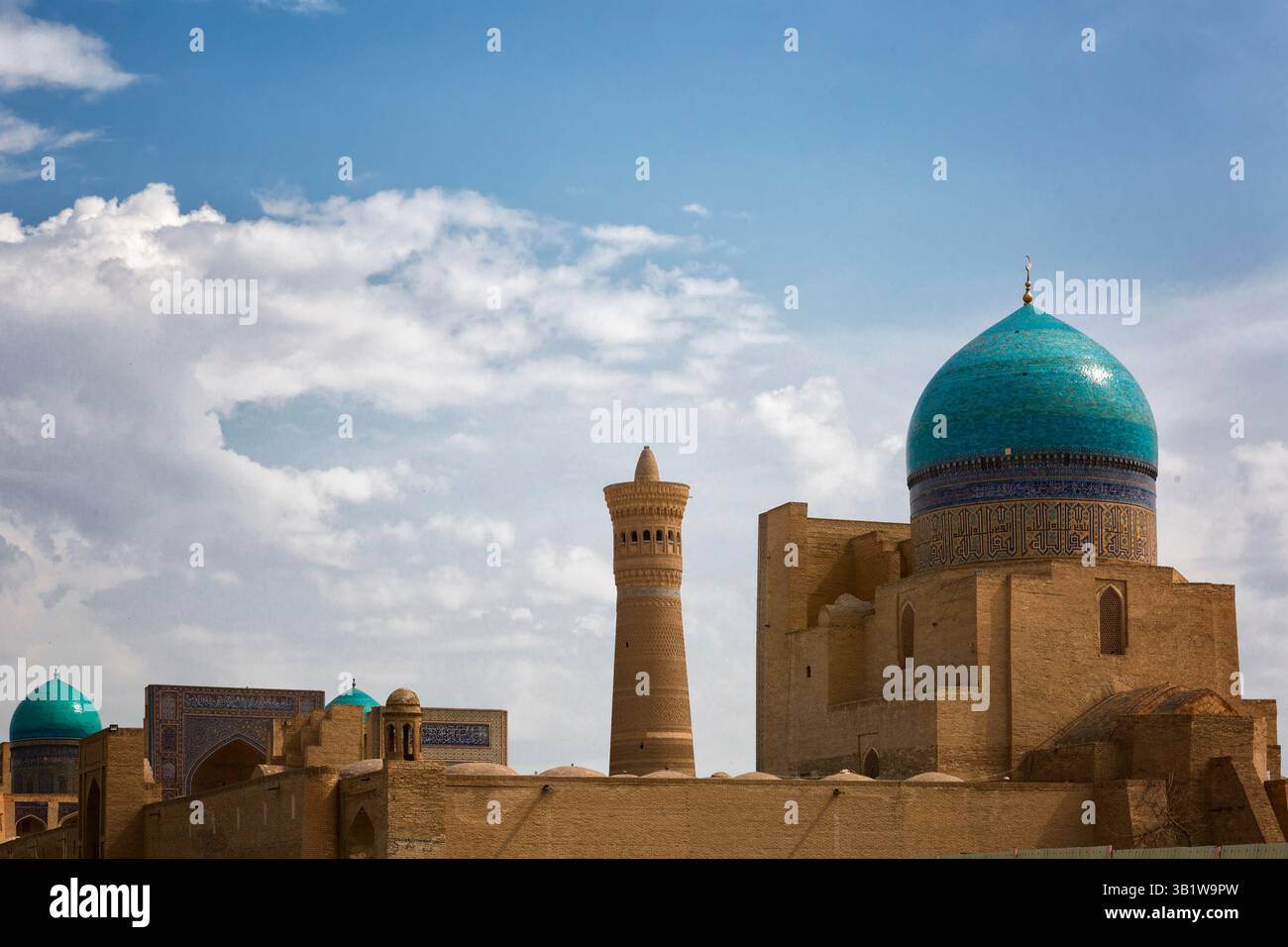 Blick auf den Po-i-Kalyan-Komplex, Buchara, Usbekistan Stockfoto