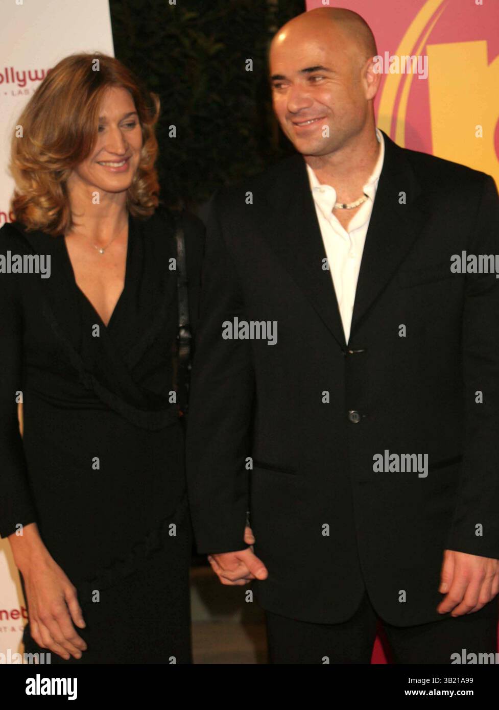 NOVEMBER 2007 - HOLLYWOOD, KALIFORNIEN, USA - K55639EG.PLANET HOLLYWOOD RESORT HOTEL AND CASINO GRAND OPENING, LAS VEGAS NV 11-17-2007. - 2007.ANDRE AGASSI UND STEFFI GRAF(Kreditbild: © Ed Geller/Globe photos/ZUMAPRESS.com) Stockfoto