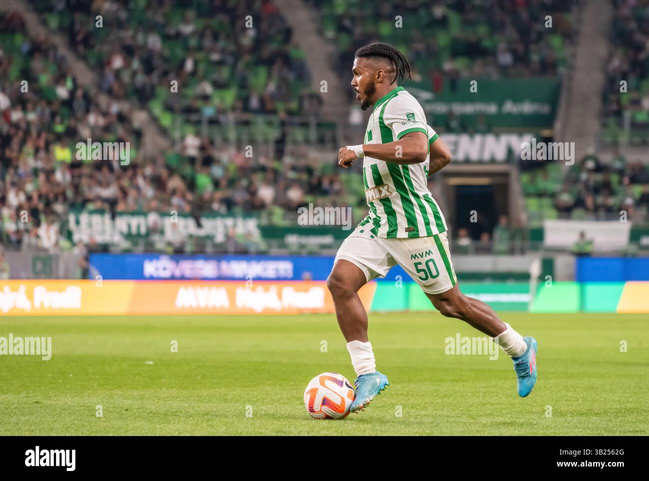 Budapest, Ungarn – 6. Mai 2023. Ferencvaros Stürmer Marquinhos während des ungarischen Ligaspiels Ferencvaros gegen Kisvarda (3:0). Stockfoto