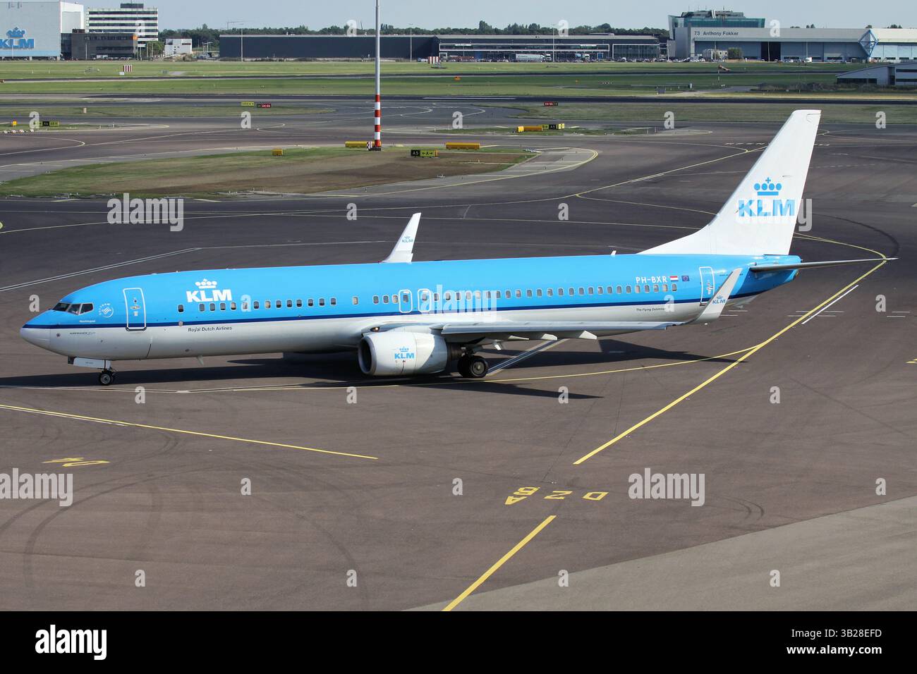 Niederländische KLM Boeing 737-900 mit der Registrierung PH-BXR am Flughafen Amsterdam Schiphol Stockfoto