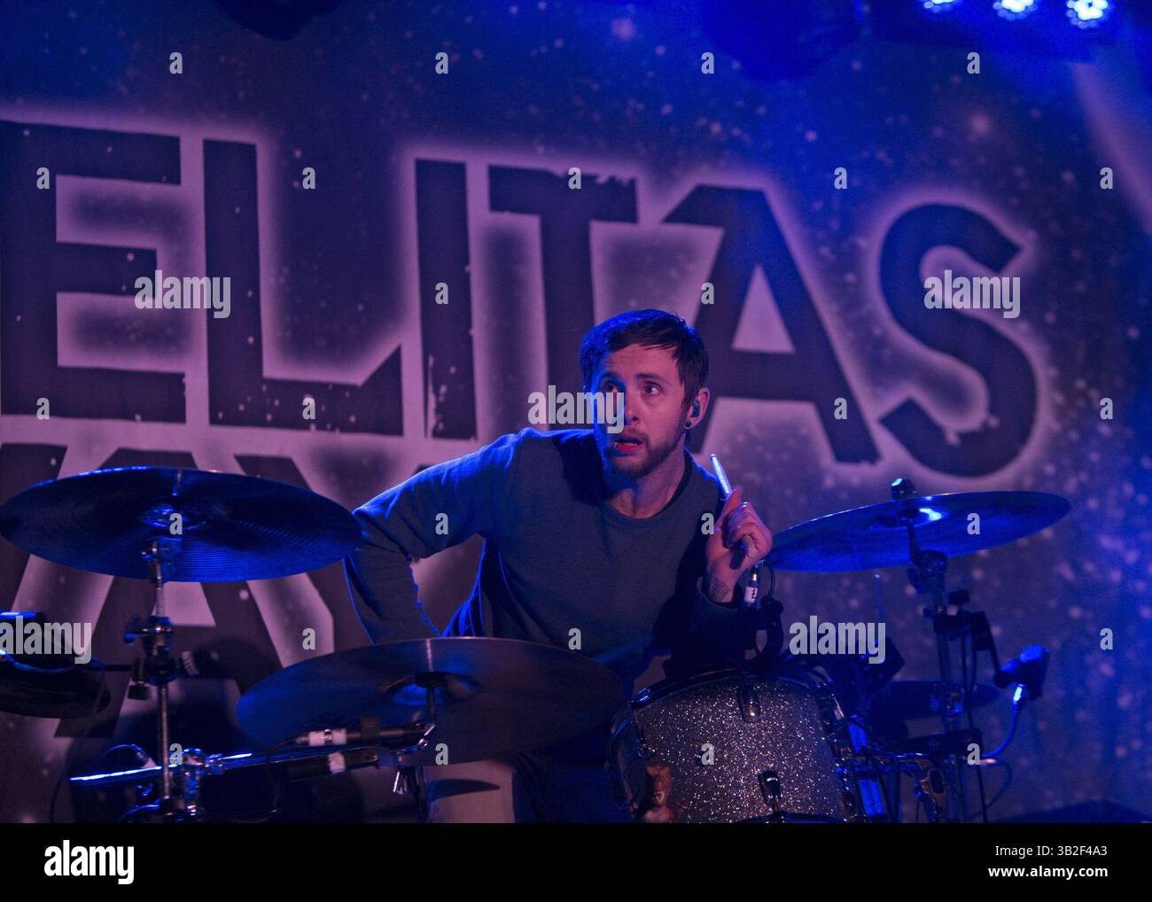 20. Januar 2016 – Dallas – Drummer TRE STAFFORD von der amerikanischen Rockband Adelitas Way tritt im Rahmen der „Bad Reputation“-Tour der Gruppe in der Gas Monkey Bar N Grill in Dallas, Texas auf. (Bild: © Scott W. Coleman via ZUMA Wire) Stockfoto