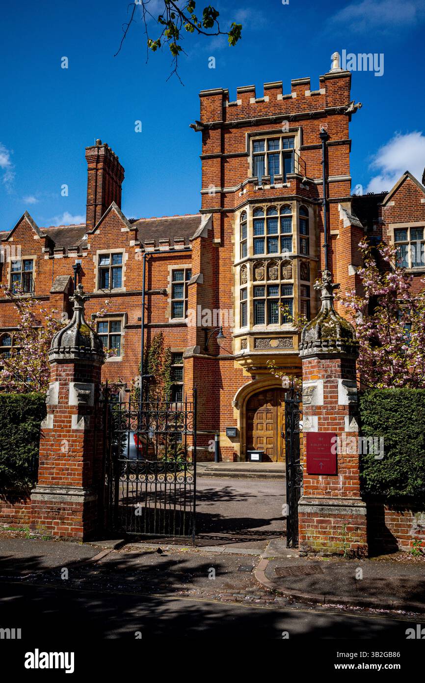 Ridley Hall Cambridge, eine Kirche von England Offene evangelikale theologische Hochschule. Gegründet 1881 und benannt nach dem anglikanischen Märtyrer Nicholas Ridley, Stockfoto Ridley Hall Cambridge, eine Kirche von England Offene evangelikale theologische Hochschule. Gegründet 1881 und benannt nach dem anglikanischen Märtyrer Nicholas Ridley, Stockfoto