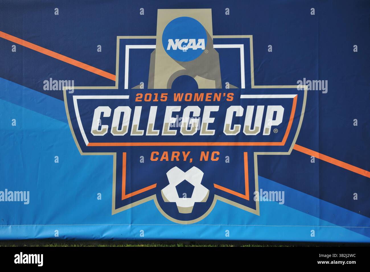 6. Dezember 2015: NCAA Championship-Fußballspiel zwischen den Duke Blue Devils und den Penn State Nittany Lions im WakeMed Soccer Park in Cary, North Carolina. Reagan Lunn/CSM(Bild: © Reagan Lunn/CSM via ZUMA Wire) Stockfoto
