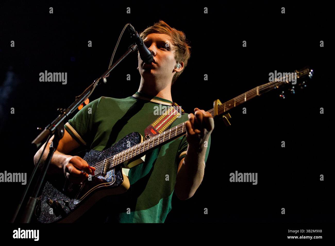 8. Dezember 2015 - Austin, Texas, USA - GEORGE EZRA spielt im ACL Moody Theater inÂ Austin, Tx (12.08.15). Foto von GEORGE EZRA. (Bild: © Michael Mullenix via ZUMA Wire) Stockfoto