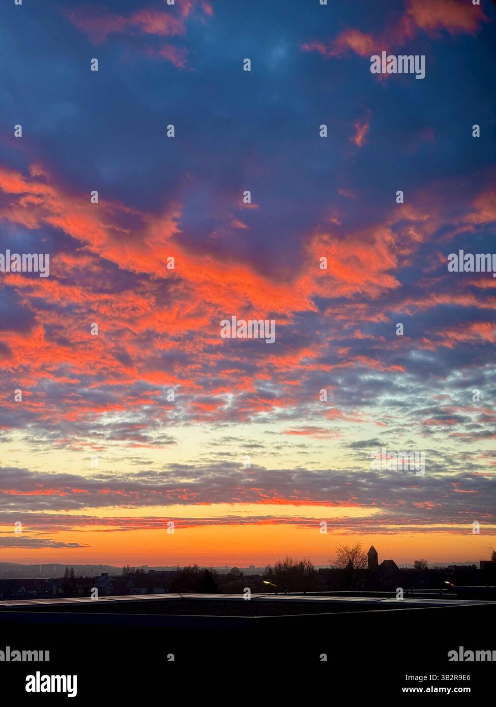 Sonnenaufgang In Ermatingen - Smartphone-aufgenommenes Stockfoto