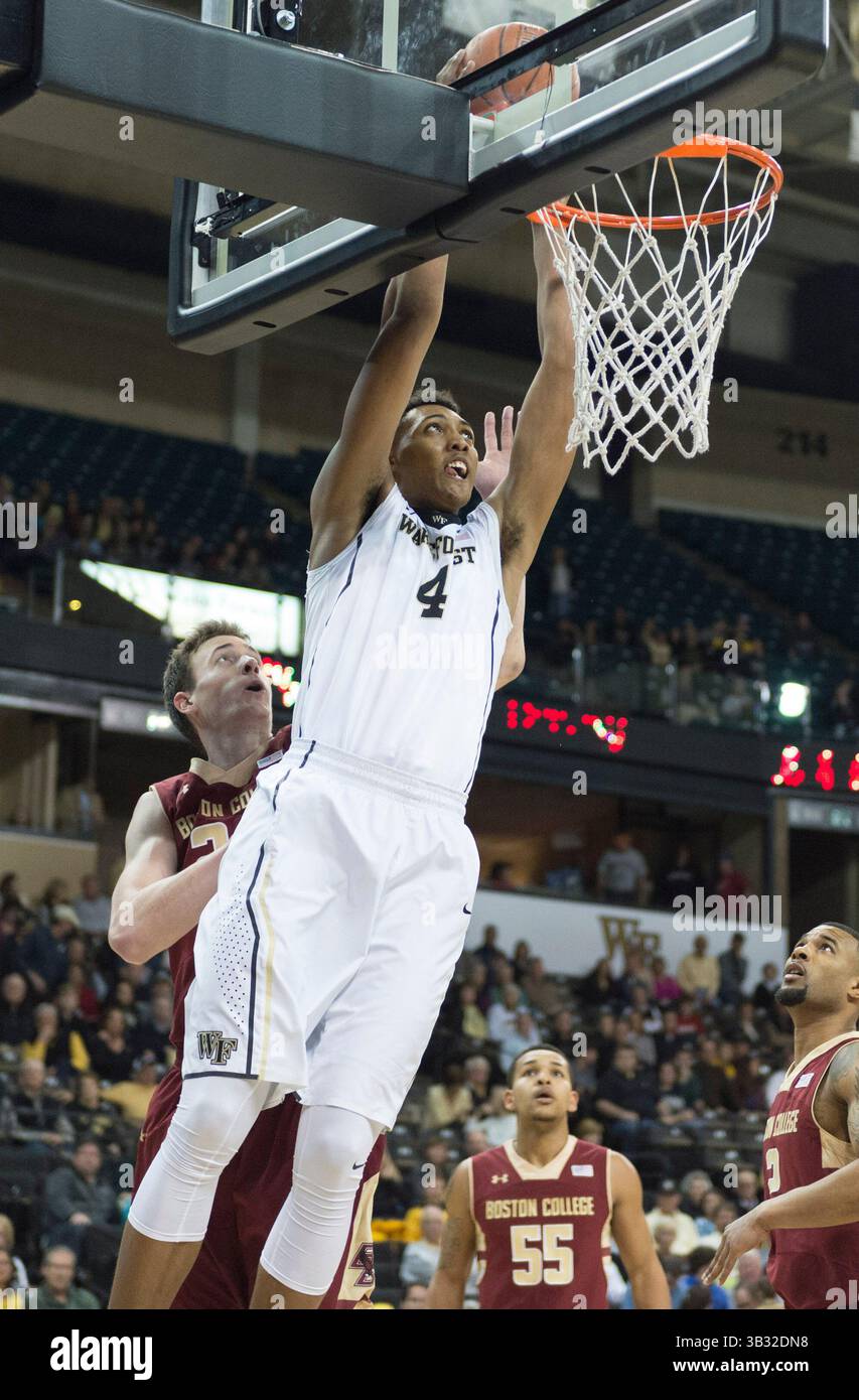20. Februar 2016: Während eines ACC Basketballspiels beim LJVM in Winston-Salem, NC. PJ Ward-Brown/CSM(Kreditbild: © PJ Ward-Brown/CSM Via ZUMA Wire) Stockfoto