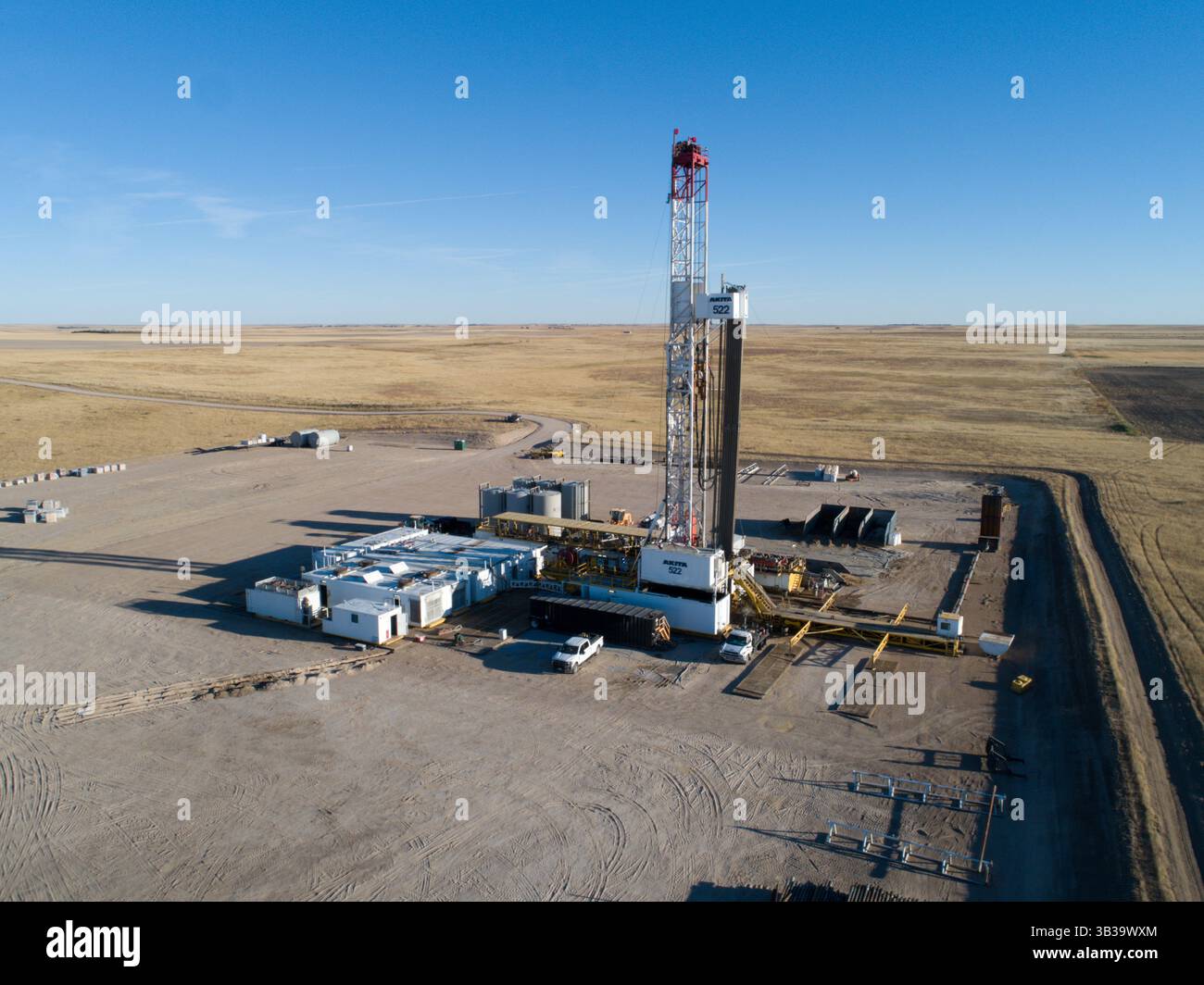 Öl- und Gasfracking in den östlichen Ebenen von Colorado Stockfoto