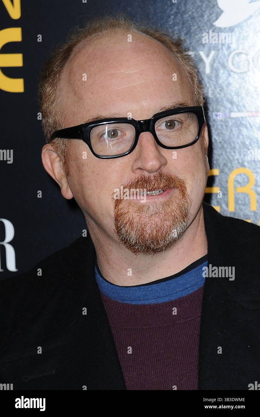 Louis C.K. bei der Premiere von „American Hustle“ in New York City - 08. Dezember 2013 Stockfoto