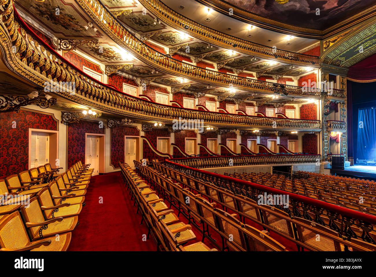 Innenraum des Theatro da Paz, Friedenstheater in Belem, Para, in Brasilien. Wurde nach neoklassizistischen architektonischen Linien erbaut, innerhalb des goldenen Zeitalters Stockfoto