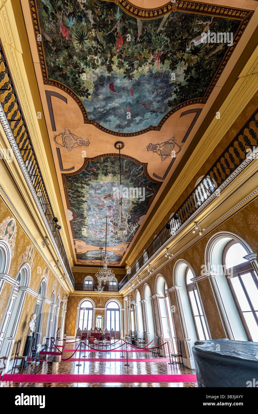 Innenraum des Theatro da Paz, Friedenstheater in Belem, Para, in Brasilien. Wurde nach neoklassizistischen architektonischen Linien erbaut, innerhalb des goldenen Zeitalters Stockfoto