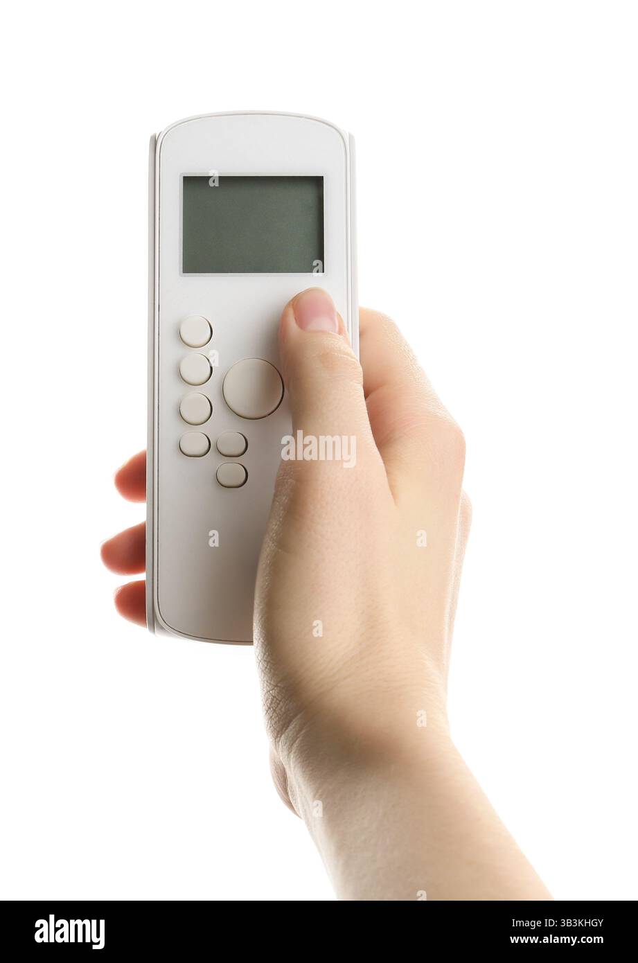 Frau mit Klimaanlage Fernbedienung auf weißem Hintergrund, Nahaufnahme Stockfoto