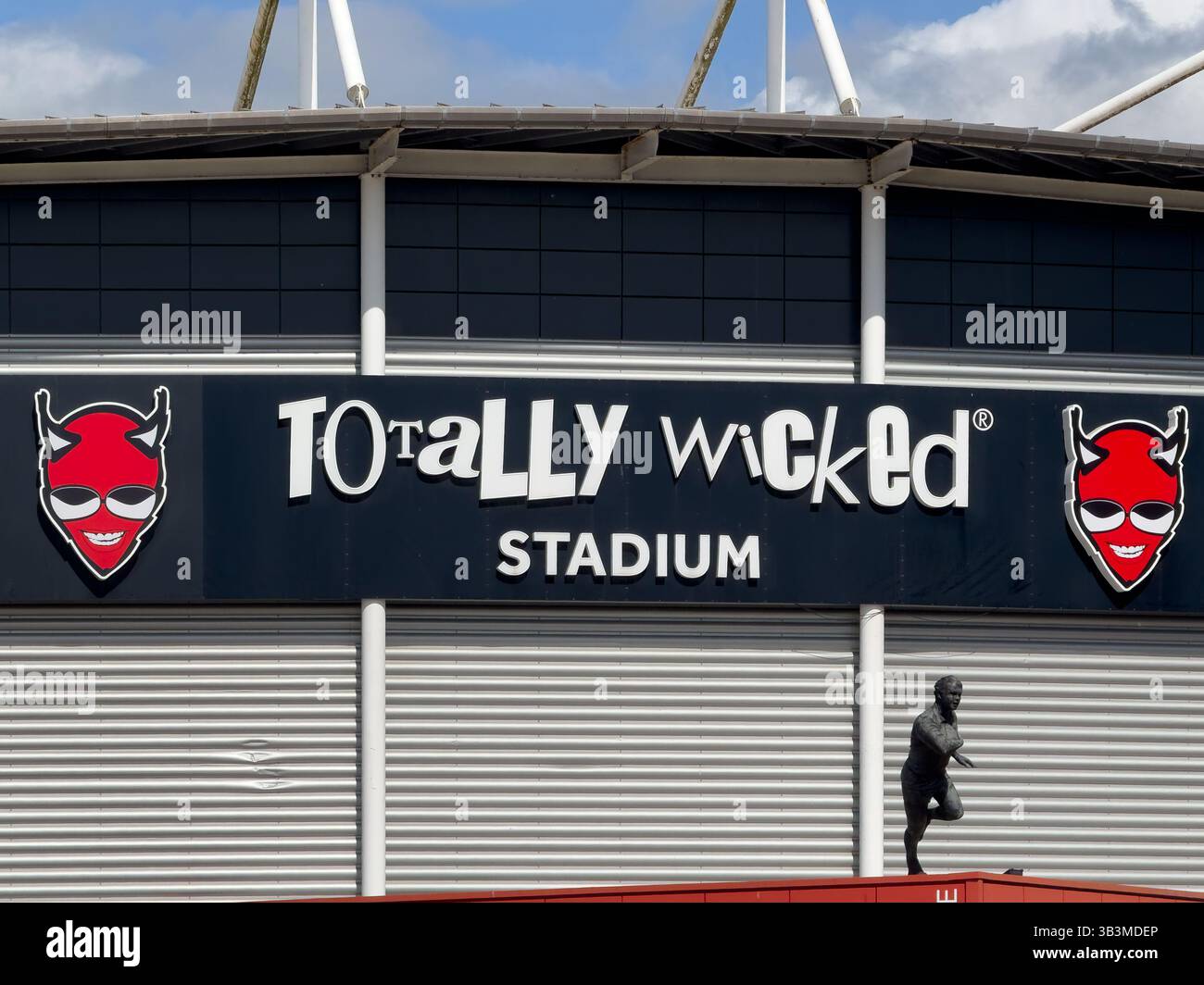 St Helens RFC Rugby Ground Langtree Park UK - Smartphone-aufgenommenes Stockfoto