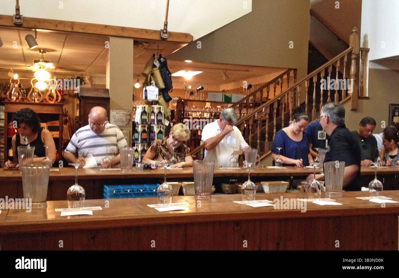 28. September 2014 - Clermont, FL, USA - Weinprobe in der Lakeridge Winery in Clermont, etwa 35 km nordwestlich der Themenparks. (Foto: © Marjie Lambert/TNS via ZUMA Wire) Stockfoto