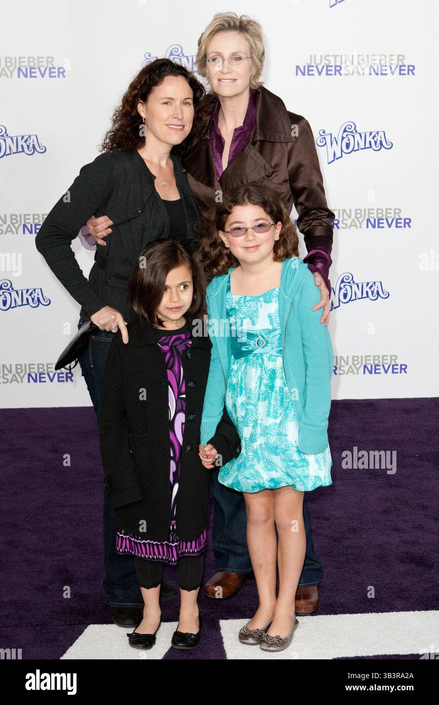 Lara embry jane lynch children -Fotos und -Bildmaterial in hoher ...