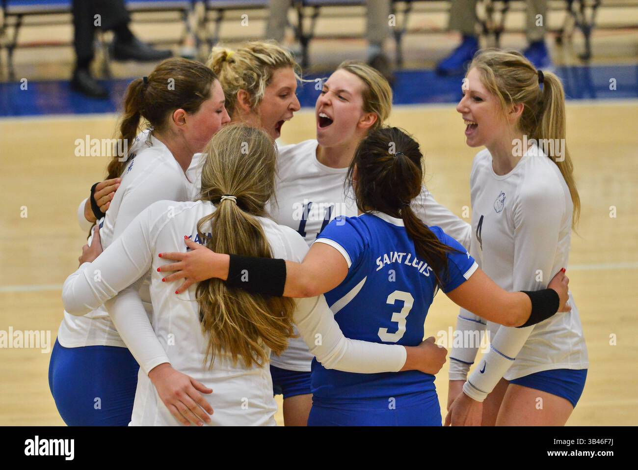31. August 2015: St. Louis, Missouri, USA, während eines regulären Saisonspiels zwischen den St. Louis Billikens und dem North Dakota State Bison, wo der North Dakota State Saint Louis mit 3:1 besiegt. (Kreditbild: © Richard Ulreich via ZUMA Wire) Stockfoto