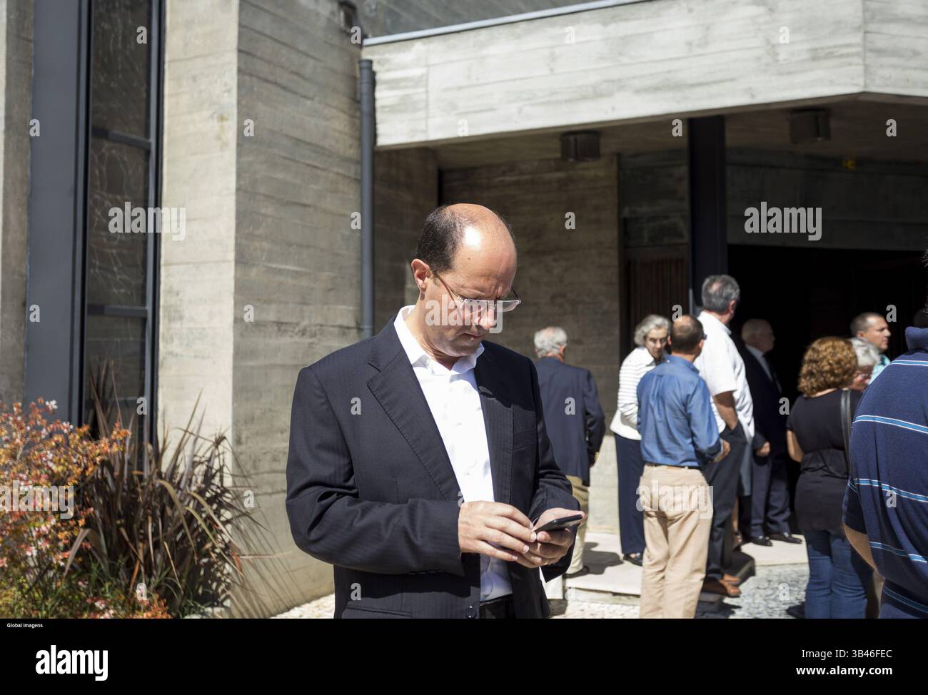1. September 2015 - Na - Porto, 01/09/2015 Beerdigung des Journalisten Frederico Martins Mendes mit dieser Körpermesse in der Kapelle Mortuary of Focus Church in Porto. Victor Ribeiro. (Kreditbild: © Carlos Santos Silva/Global Imagens via ZUMA Press/ZUMAPRESS.com) Stockfoto
