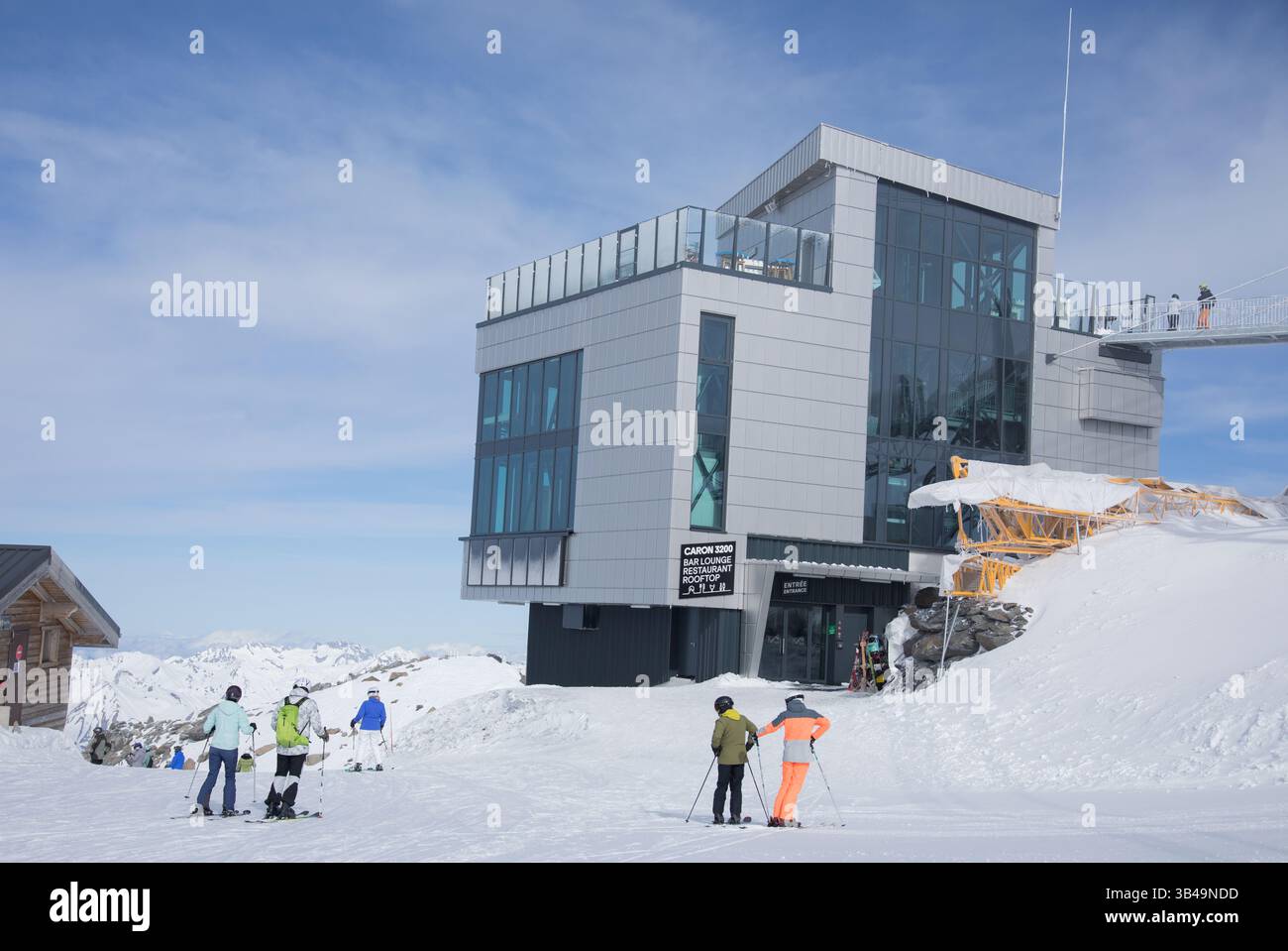 Caron 3200 Gebäude auf der Spitze der Cime de Caron, Val Thorens Stockfoto