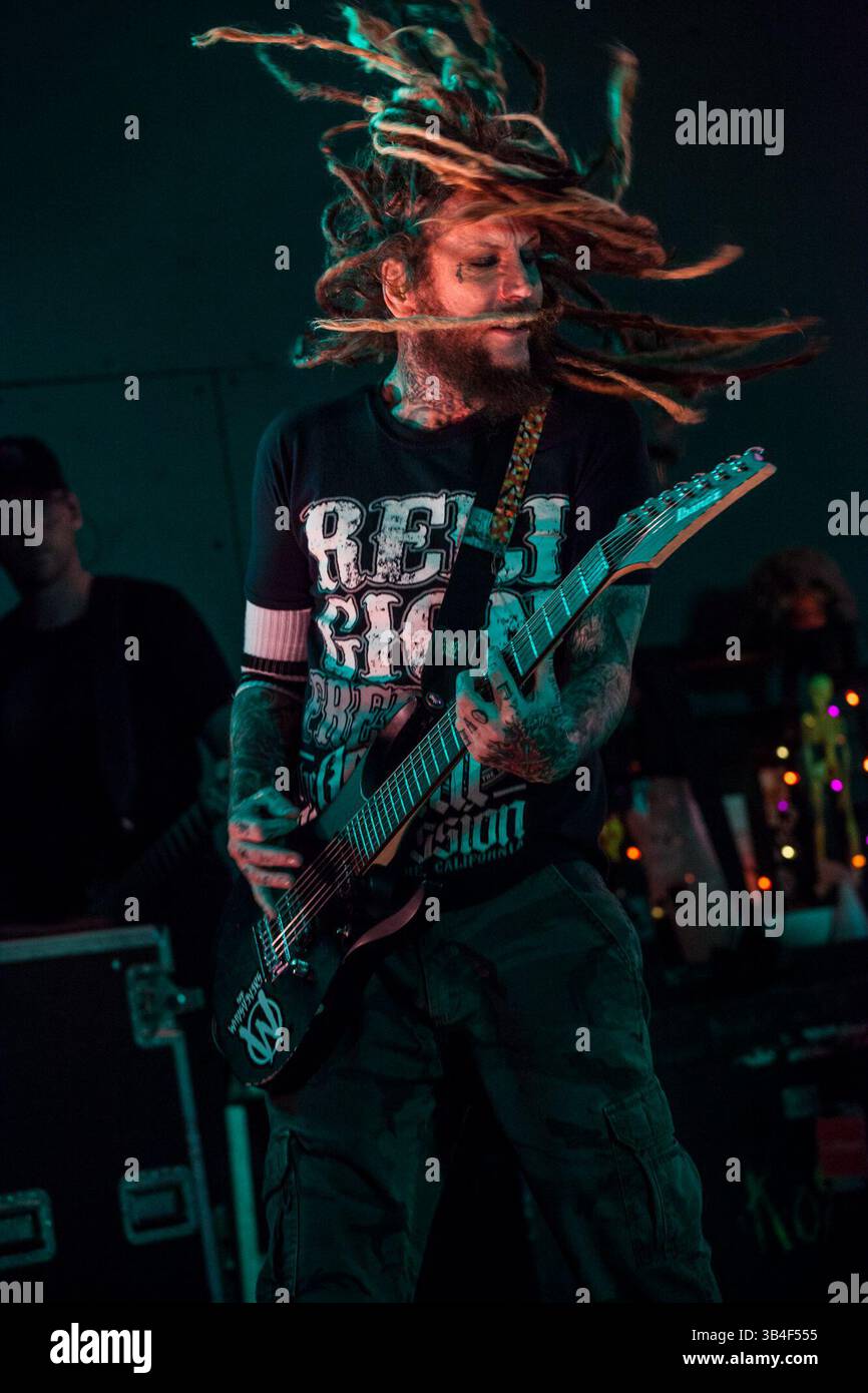 19. Oktober 2015 - Austin, Texas, USA - Korn spielen eine volle Show im Stubbs BBQ in Austin, Texas. Foto von BRIAN ''HEAD''' WELCH. (Bild: © Michael Mullenix via ZUMA Wire) Stockfoto