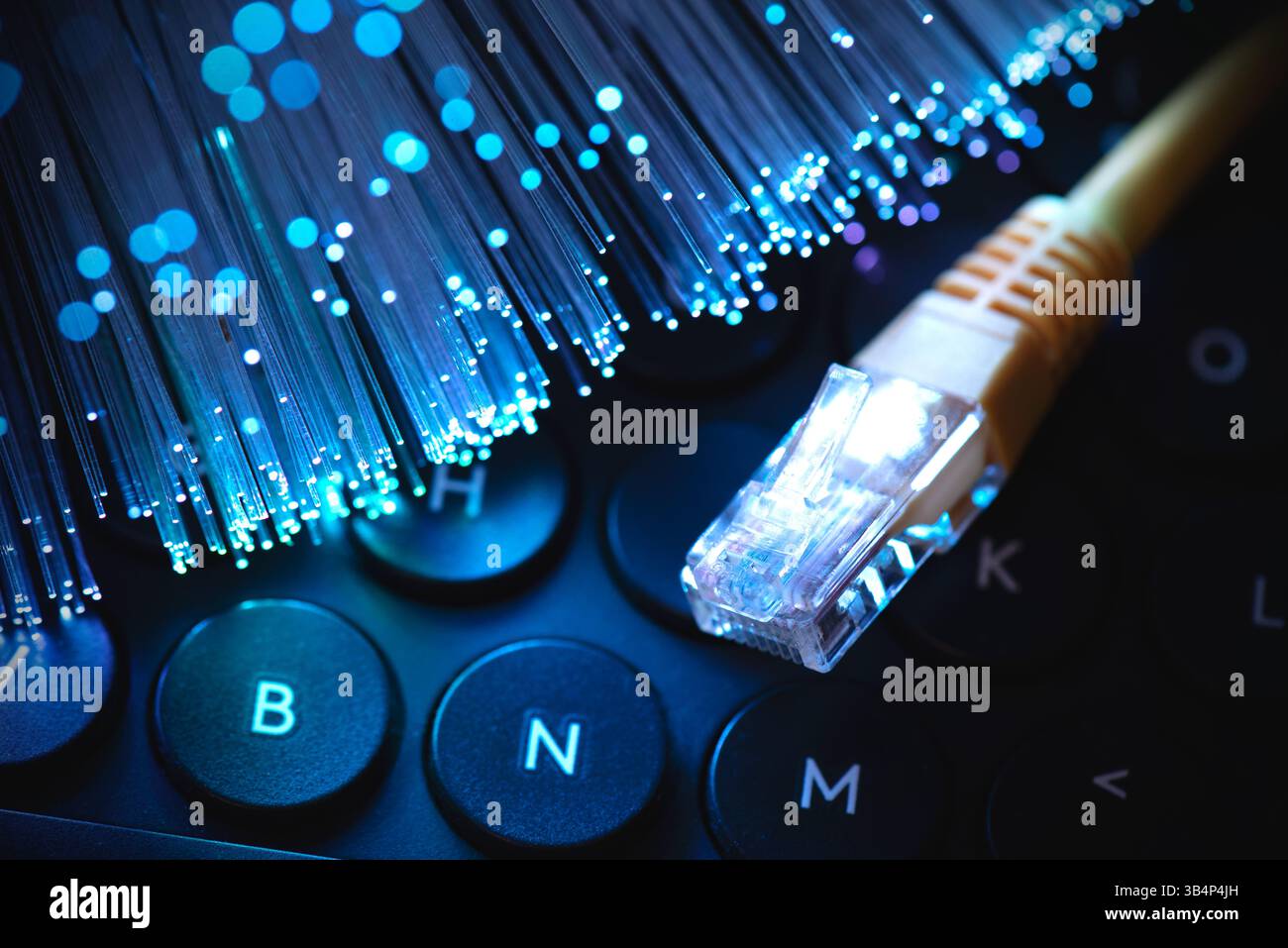 Hochgeschwindigkeits-Glasfaser-Internetkonzept. Schnelles Internet Stockfoto