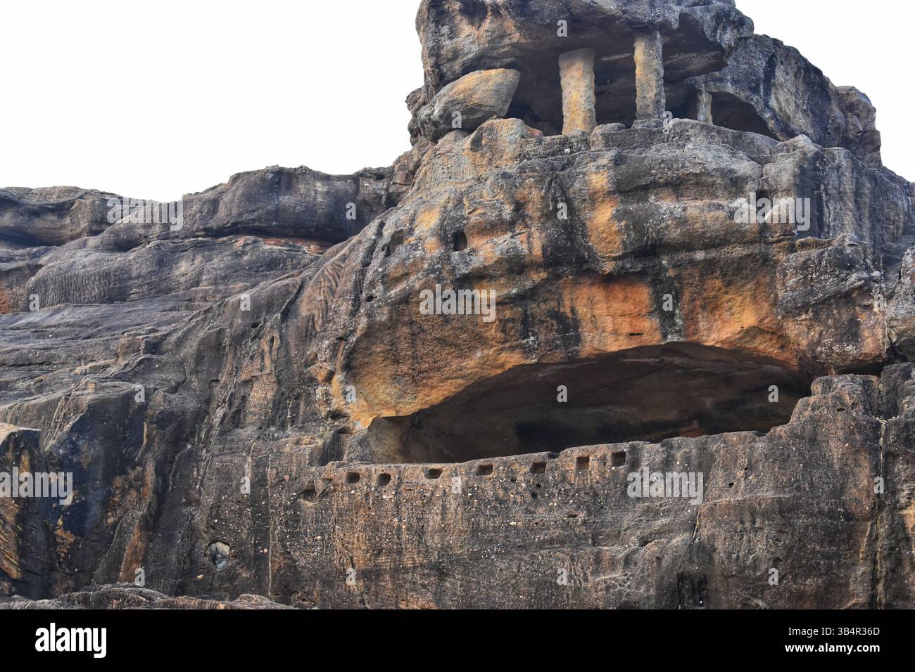 Höhle von Udaygiri in bhubaneswar odisha. Höhle von Udaygiri historischer Ort in Bhuwneswar, orissa in indien. Früher Kattaka Gumpha oder Cuttack Ca Stockfoto