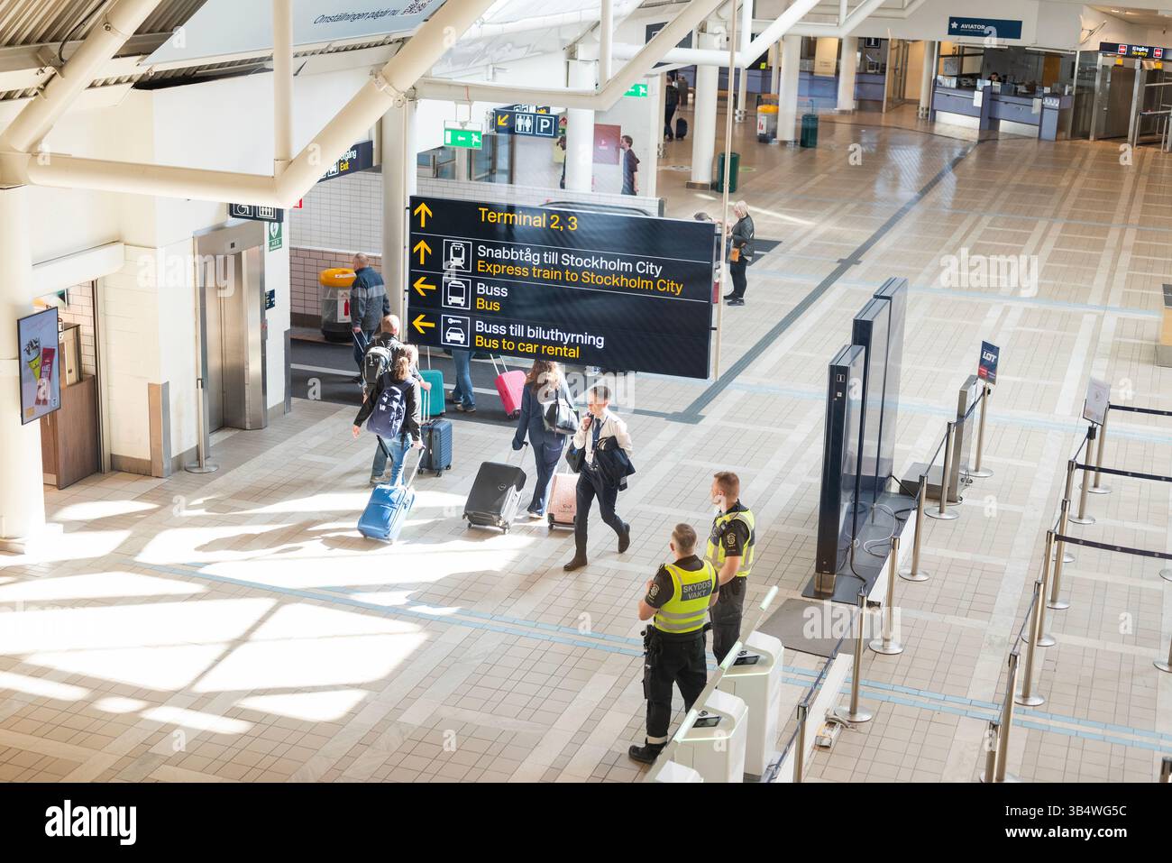27. April 2025 Stockholm Schweden, an- und Abflughalle, Abfertigungsschalter für Flugzeuge im Terminal des Flughafens Arlanda Stockfoto