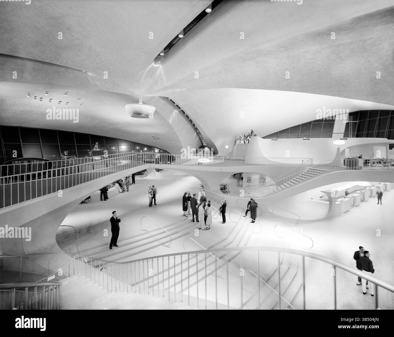Trans World Airlines Terminal, Idlewild Airport, heute bekannt als John F. Kennedy International Airport, Queens, New York, USA, Balthazar Korab, 1962 (Credit Image: © JT Vintage über ZUMA Press Wire) Stockfoto