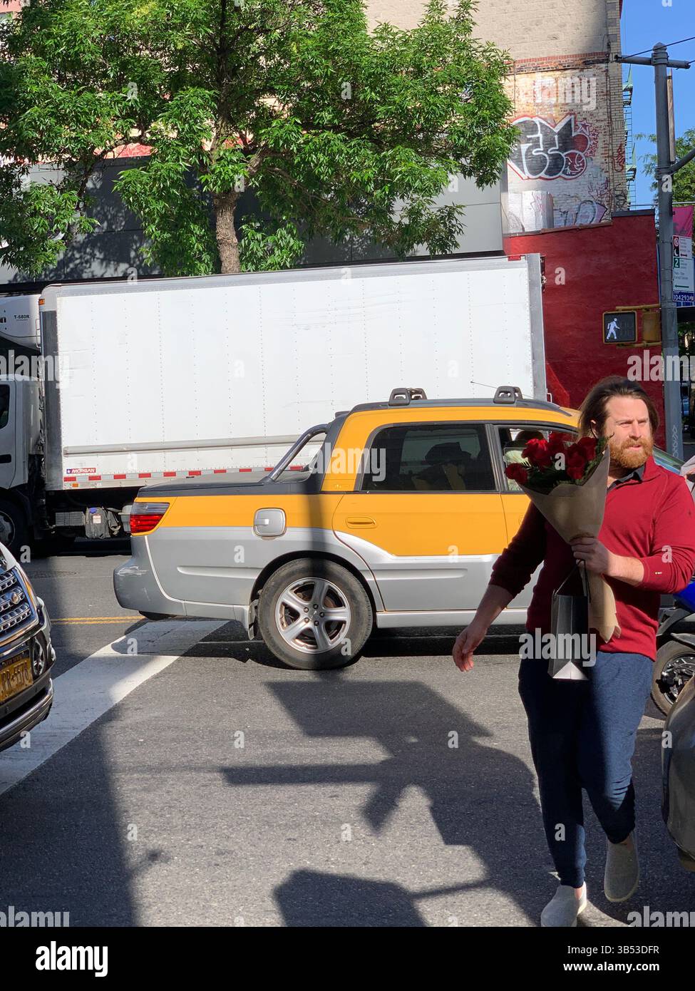 25. Mai 2022, New York, NY, USA: Nutzfahrzeug Subaru Baja wurde für das Modelljahr 2003 produziert, während das letzte Modell 2006 produziert wurde. Trotz trostloser Verkäufe hat es immer noch seine Fans. (Bild: © John Marshall Mantel/ZUMA Press Wire) Stockfoto
