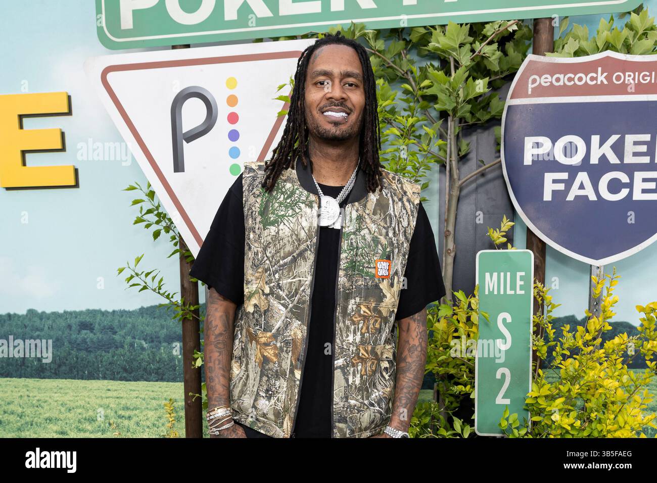 Los Angeles, USA. Mai 2025. Gata nimmt am 1. Mai 2025 an der Premiere der Peacock Original Series „POKER FACE“ Staffel 2 im Hollywood Legion Theater in Los Angeles Teil. (Foto: Corine Solberg/SIPA USA Credit: SIPA USA/Alamy Live News Stockfoto