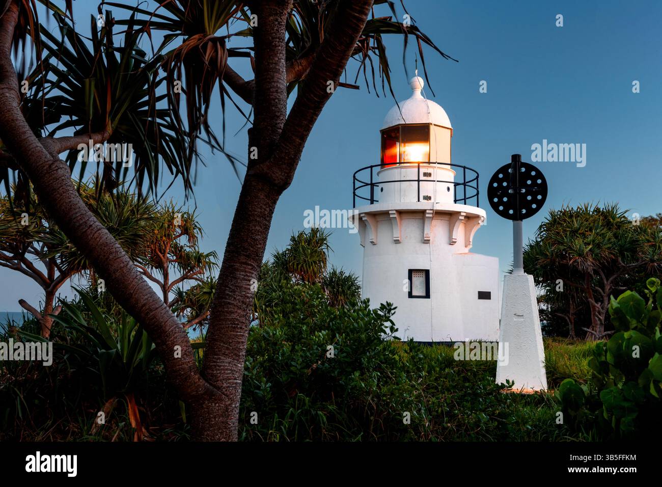 Der Leuchtturm von Fingal Head ist eine kleine, aber erstaunliche Konstruktion an der Nordküste von New South Wales. Stockfoto Der Leuchtturm von Fingal Head ist eine kleine, aber erstaunliche Konstruktion an der Nordküste von New South Wales. Stockfoto