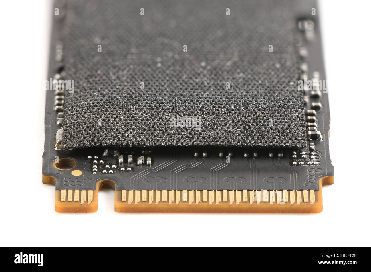 Tragbares Festplattenlaufwerk für PCs mit M.2-NVMe-Schnittstelle. Isoliert auf weißem Hintergrund. Stockfoto