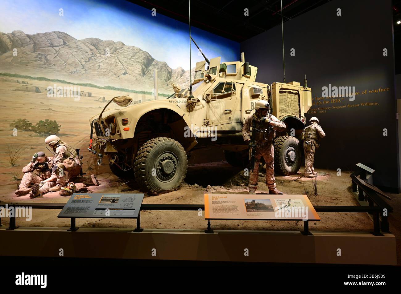 M-ATV im National Museum of the Marine Corps, Triangle, VA 22172 Stockfoto