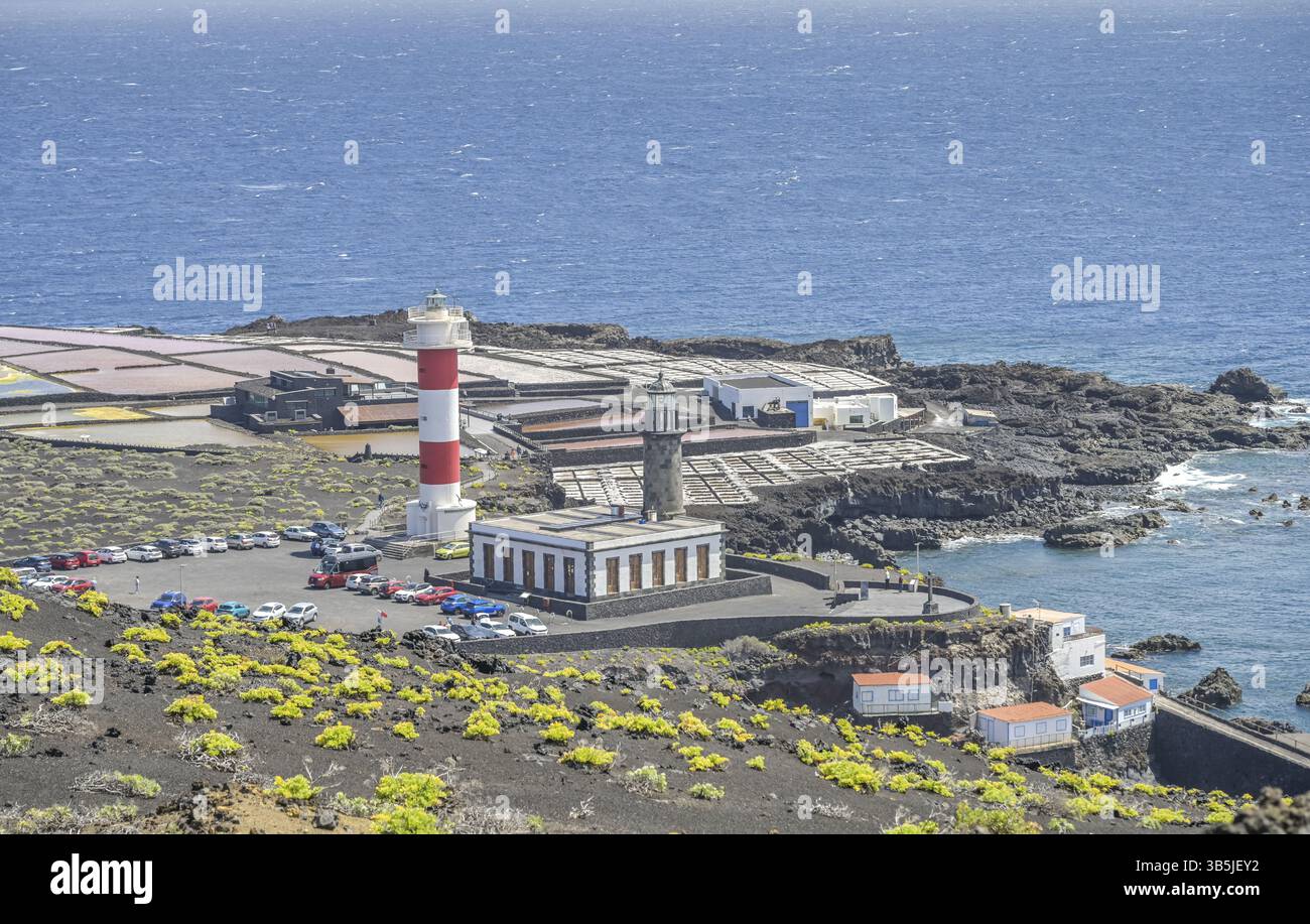 Meersalzgewinnung, Salzwerk Fuencaliente, Leuchttürme Faro de Fuencaliente, La Palma, Spanien, Europa Stockfoto