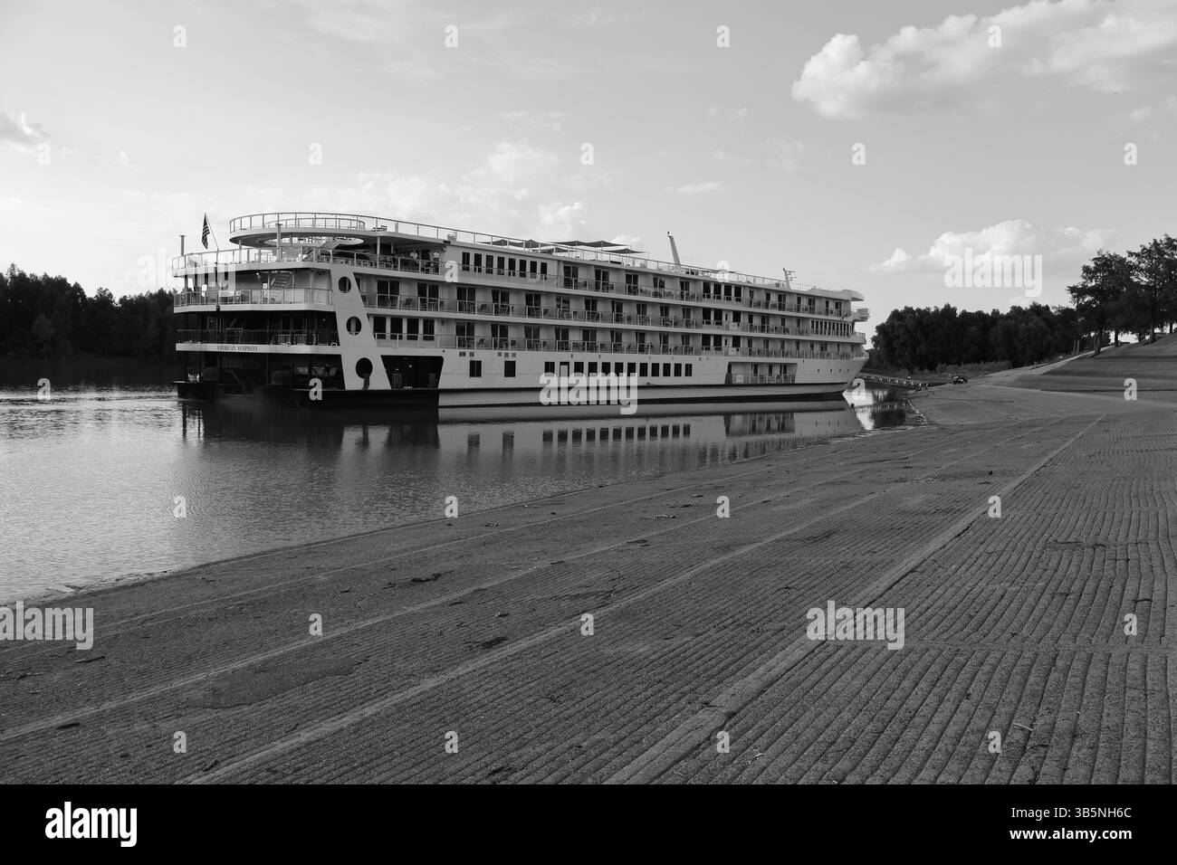 American Symphony River Boat in Vicksburg MS USA Di 30 Mai 2023 Editorial Stockfoto
