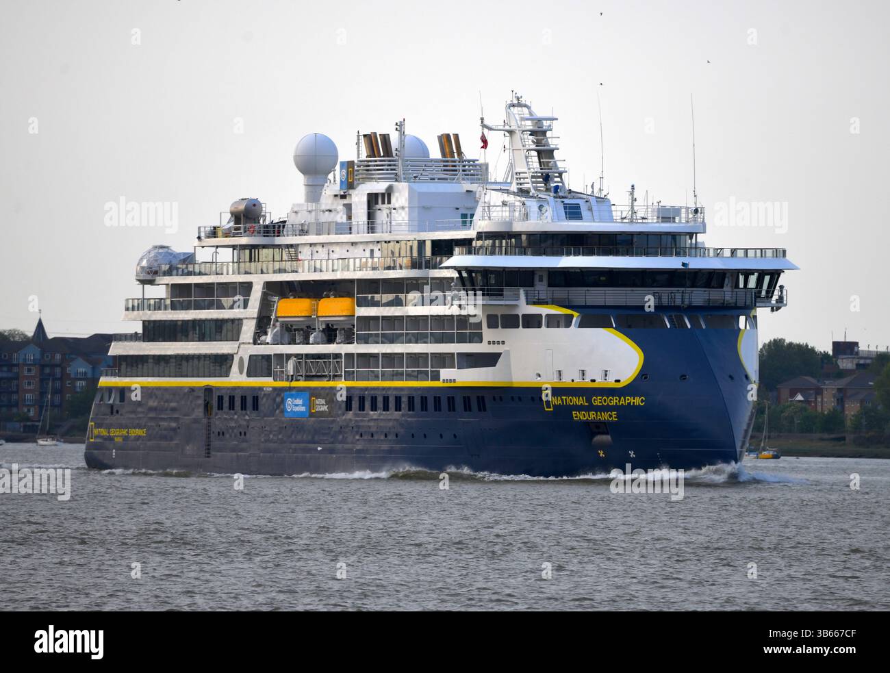 NG Ausdauer; Ausdauer; Kreuzfahrtschiff; Kreuzfahrtschiffe; Passagierschiffe; IMO 9842554; MMSI 311000929; Expeditionsschiff; National Geographic; Antarktis; Arti Stockfoto