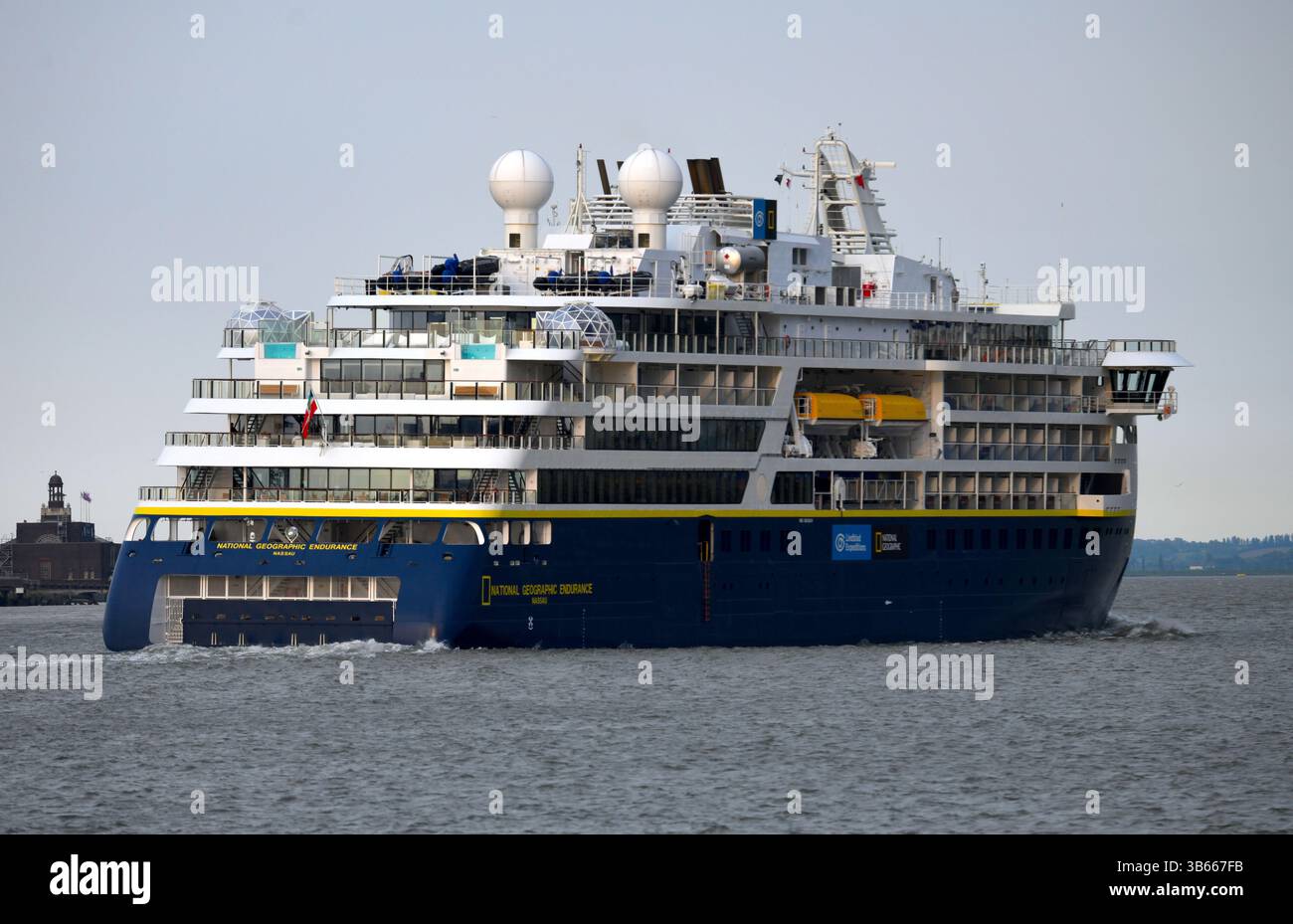 NG Ausdauer; Ausdauer; Kreuzfahrtschiff; Kreuzfahrtschiffe; Passagierschiffe; IMO 9842554; MMSI 311000929; Expeditionsschiff; National Geographic; Antarktis; Arti Stockfoto