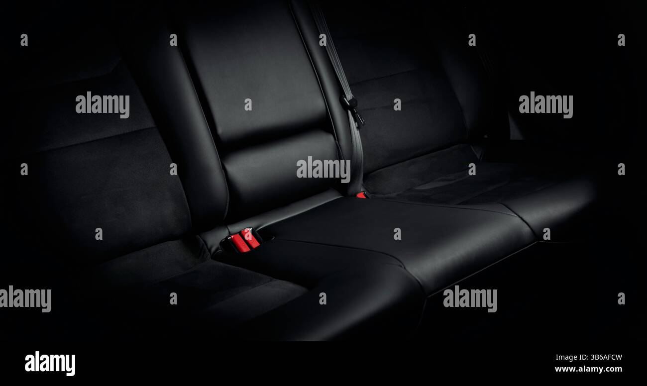 Rücksitz aus schwarzem alcantara-Leder Stockfoto