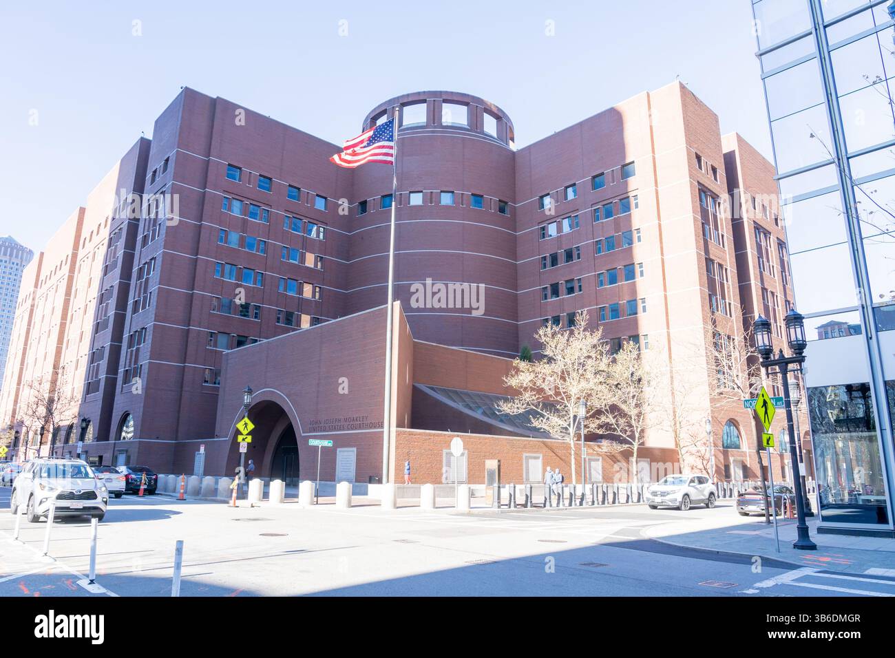 Boston, MA, USA - 11. November 2023: John Joseph Moakley United States Courthouse in 1 Courthouse Way in Boston, Massachusetts, usa. Stockfoto