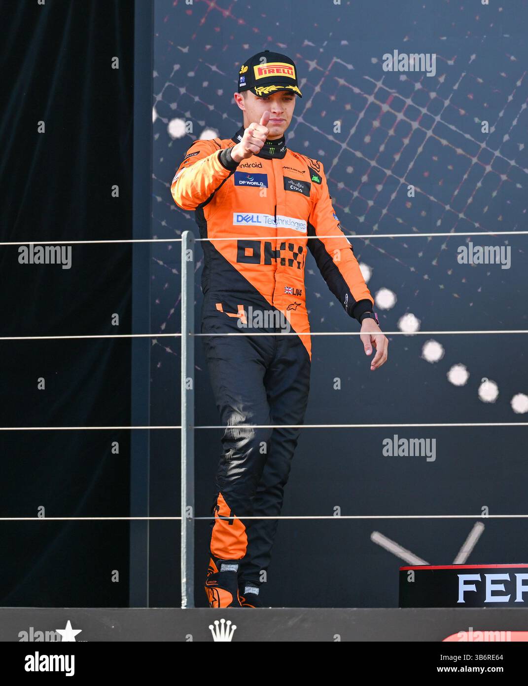 März 2024, Melbourne, Victoria, Australien: 24. März 2024, Melbourne, Victoria, Australien: britischer Fahrer Lando Norris (#4) von McLaren geht nach dem Formel-1-Grand-Prix von Australien 2024 auf den dritten Platz auf das Podium (Foto: © Theo Karanikos/ZUMA Press Wire) Stockfoto