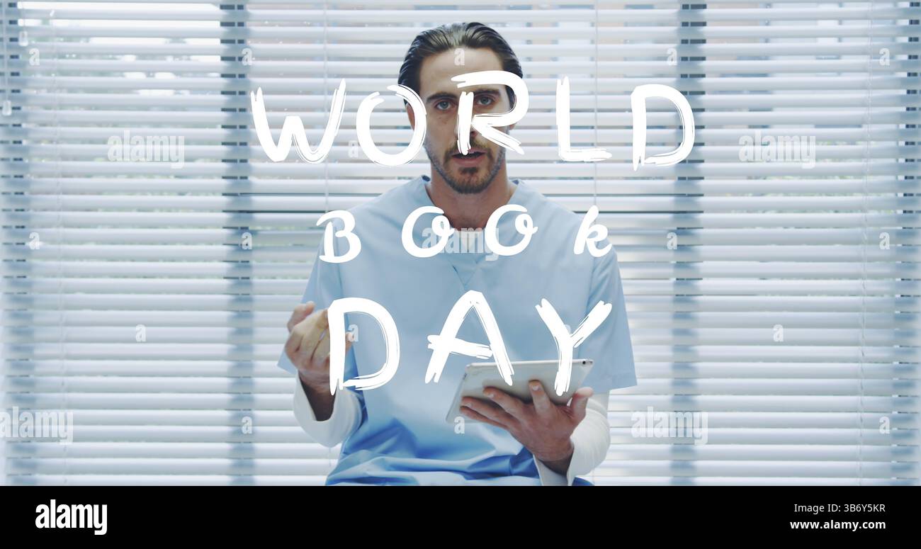 Bild des Weltbuchtages über kaukasischem männlichen Arzt mit Tablette Stockfoto