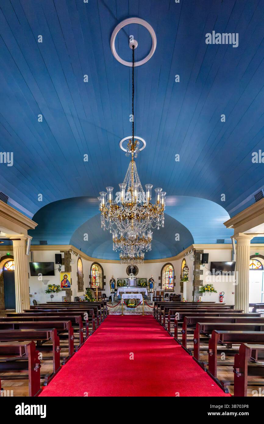 Indoor Vertorama der St. Henri Kirche. Stockfoto