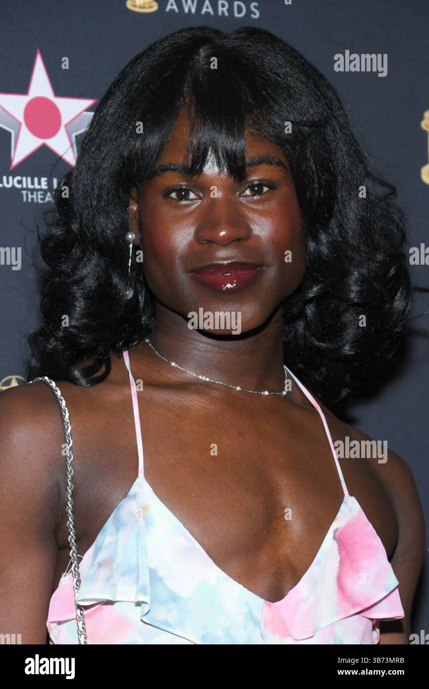 New York, USA. Mai 2025. Teddy Wilson nahm am 4. Mai 2025 an den 40. Jährlichen Lucille Lortel Awards im NYU Skirball Center in New York Teil. (Foto: Efren Landaos/SIPA USA) Credit: SIPA USA/Alamy Live News Stockfoto