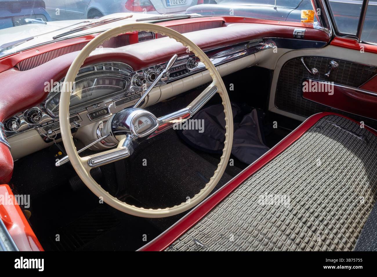 1950er Jahre Oldsmobile 98 Innenraum Stockfoto