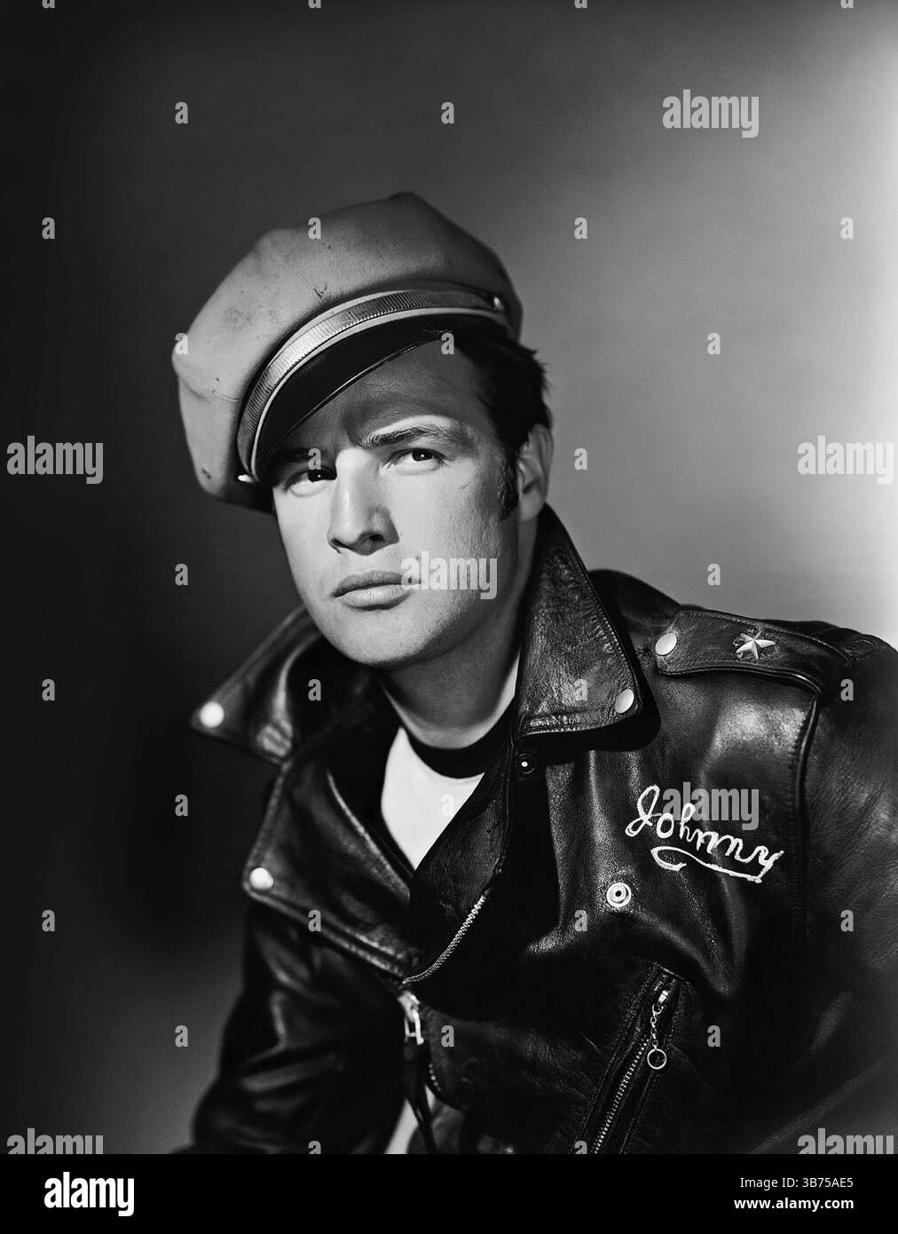 Marlon Brando (Werbefoto für The Wild One) 1953 Stockfoto