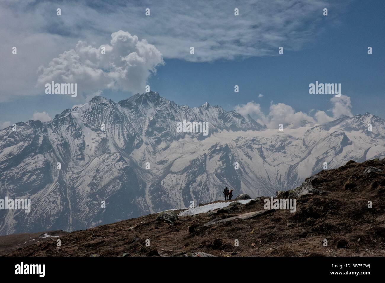 Blick auf den Ganja Himal vom Gipfel des Tsergo Ri, Langtang Nationalpark, Kyanjin Gompa, Nepal Stockfoto