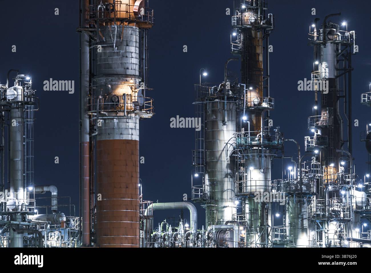 Fabrik Nachtansicht der Kawasaki Keihin Industriezone. Aufnahmeort: Kawasaki City, Präfektur Kanagawa Stockfoto